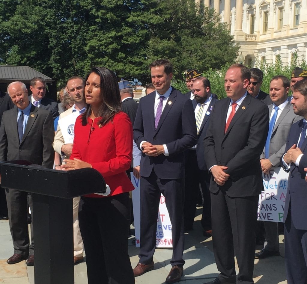 (Rep. Tulsi Gabbard (D-HI), Rep. Seth Moulton (D-MA)) 