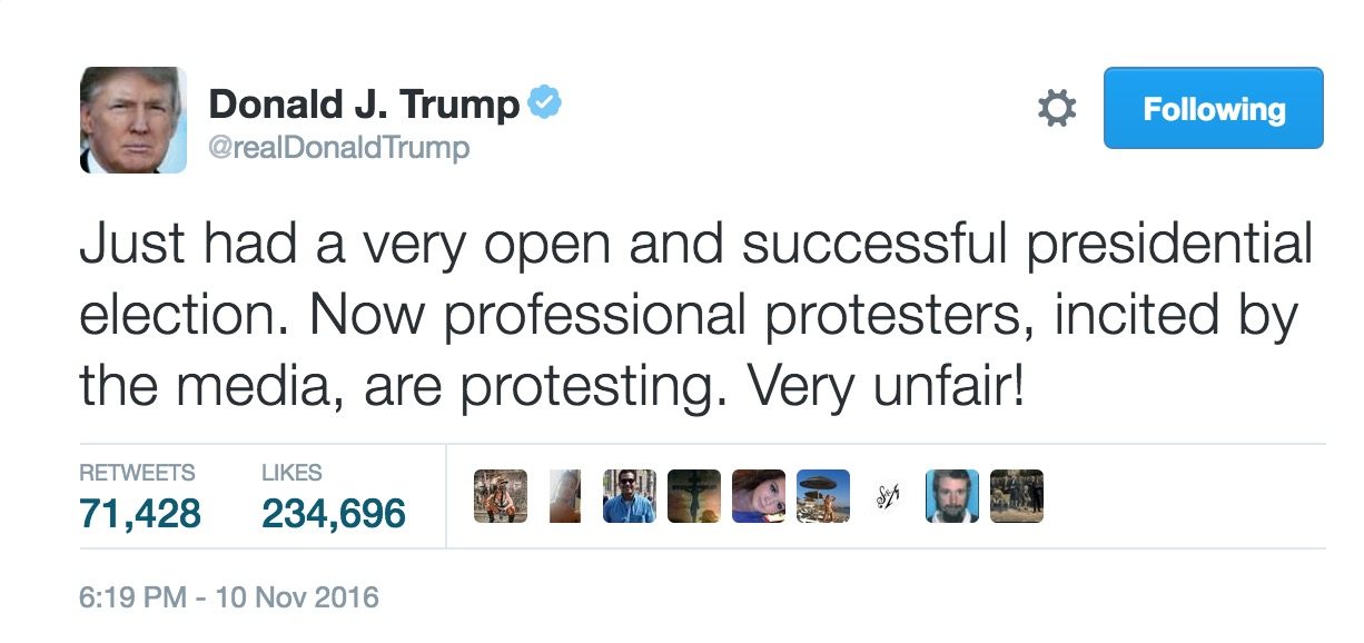 Image Trump tweet protests