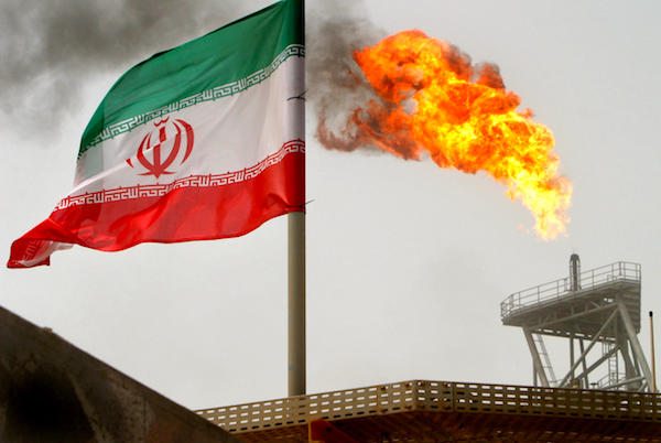 Image Iranian oil Lima Charlie News