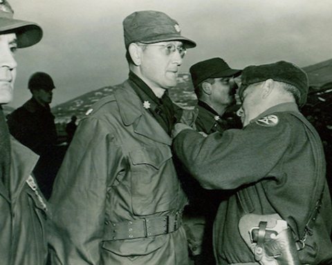 Main image Lt. Gen. Edward L. Rowny