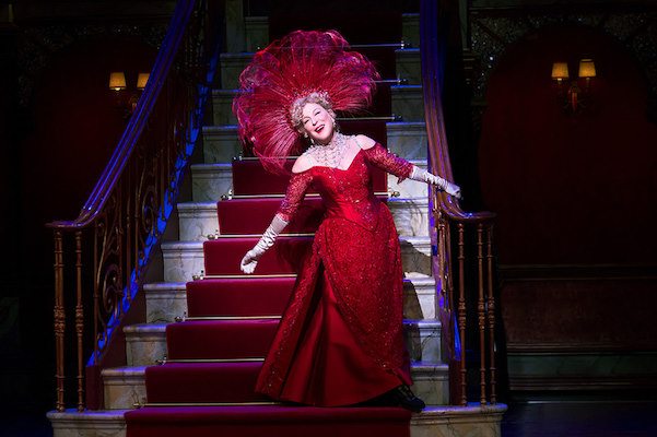 Image Bette Midler in Hello, Dolly!