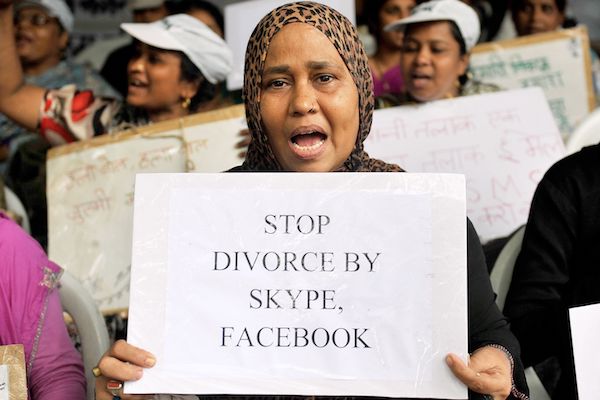 India Supreme Court Ends Triple Talaq Divorce Law For Muslim Women