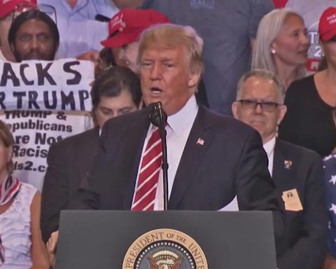 Image President Trump's rally in Phoenix Arizona