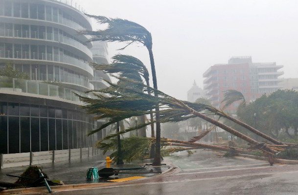 Image Florida economy, 4th largest in the US, 18th largest in the world braces for Irma impact (Alfredo Lee/AP)