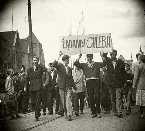 Image Poznan protest Poland 1956