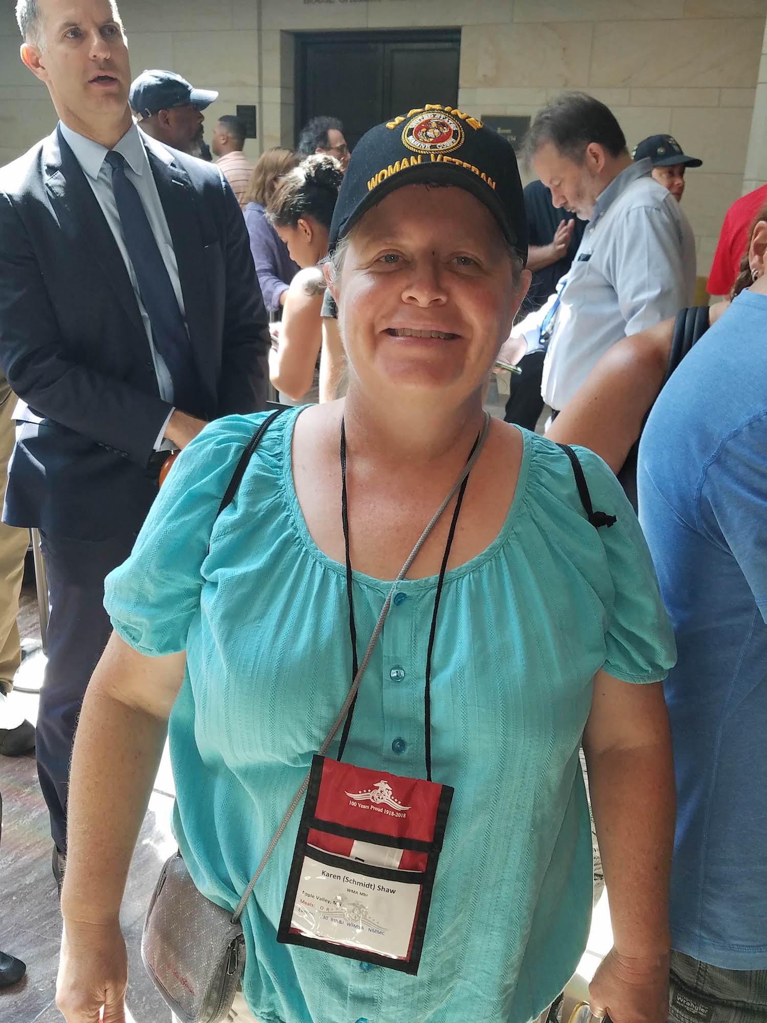 Image [U.S. Marine veteran Karen Shaw, at the wake of Senator John McCain, August 31, 2018]